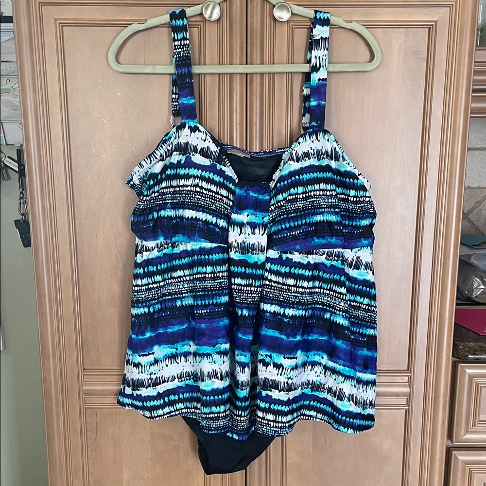 Avenue Blue and Black Patterned Swimwear